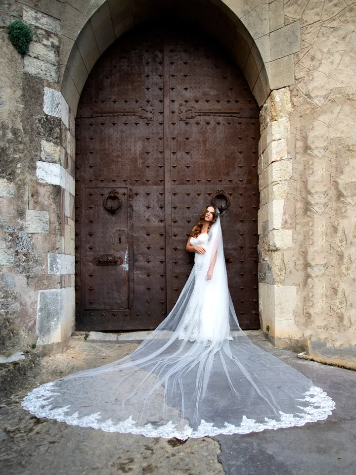 Cathedral wedding veil, Unique veil wedding cathedral, Veil wedding cathedral, Cathedral veil, Wedding veil cathedral Ivory long veil 900233