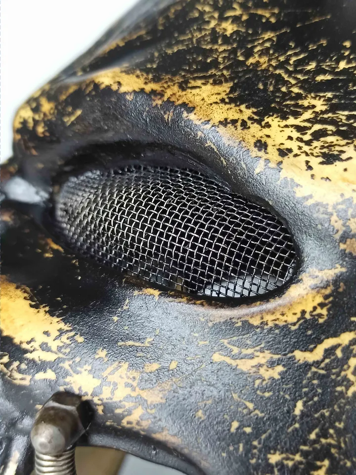 Skull helmet with metal mohawk