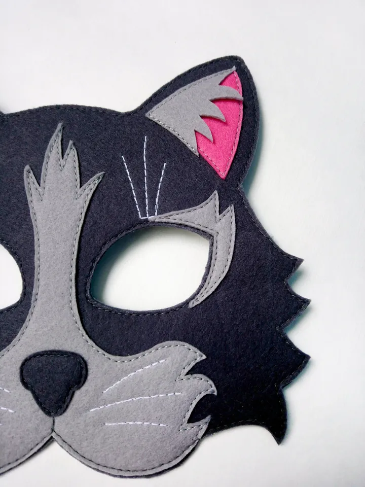Halloween cat mask kid, cat masquerade mask, tabby cat face mask, cat cosplay halloween costume.