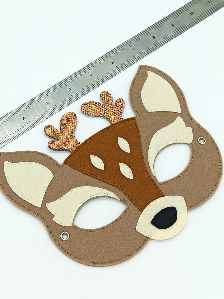 Fawn cosplay kids mask, girls deer costume. Woodland christmas girls mask. Deer masquerade mask. Cute animal mask for Halloween costume.