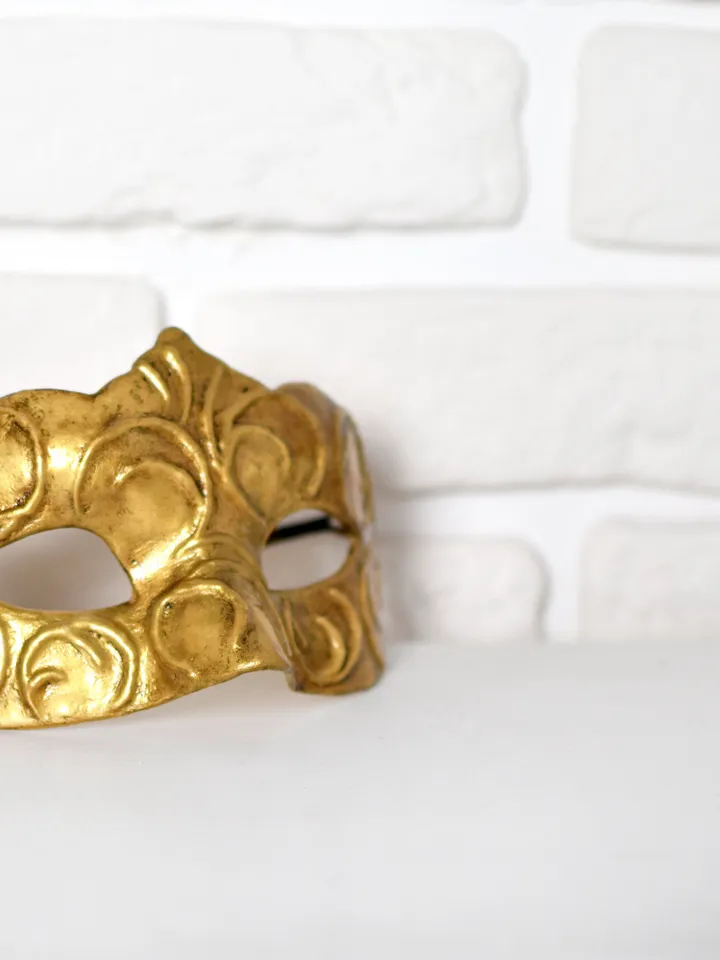 Couple masquerade mask gold and white. Venetian mask to masquerade costume for new years eve. Cosplay mask.