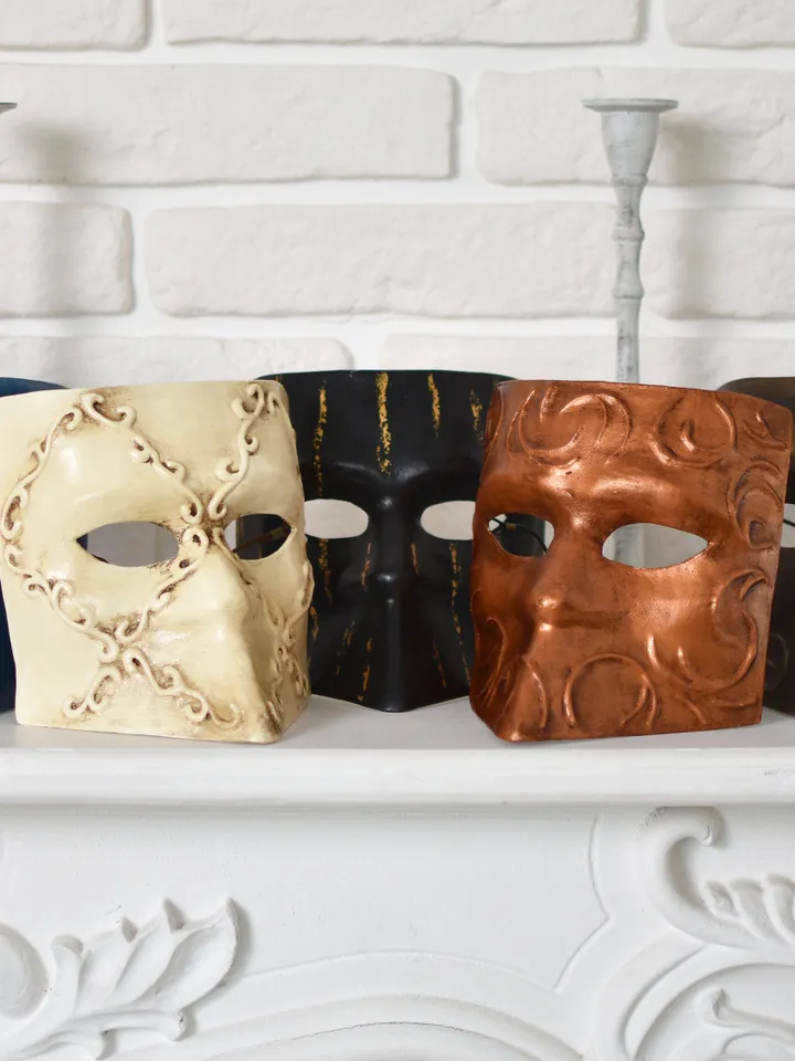 Masquerade mask men. Bauta mask. Siver and black cosplay mask.