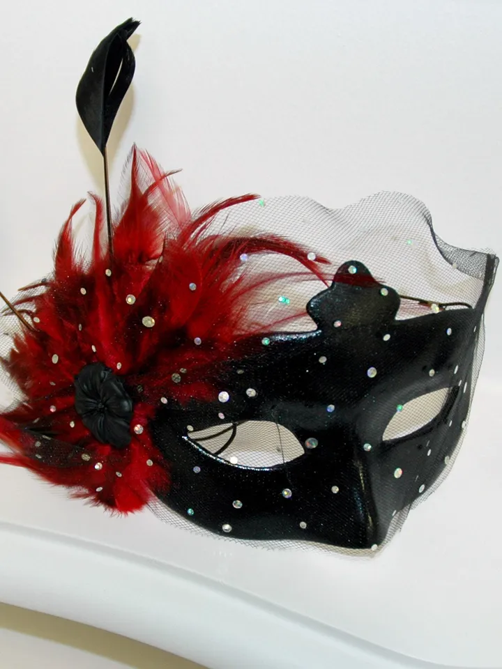 Red masquerade mask women to burlesque costume. Cosplay masks to vampire the masquerade. Venetian mask to masquerade costume.
