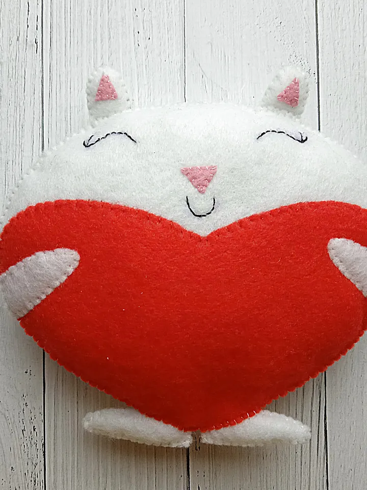 Felt pattern, Valentine day pattern, Valentines day decor, Heart ornament, Felt Valentine pattern PDF, Valentine gift