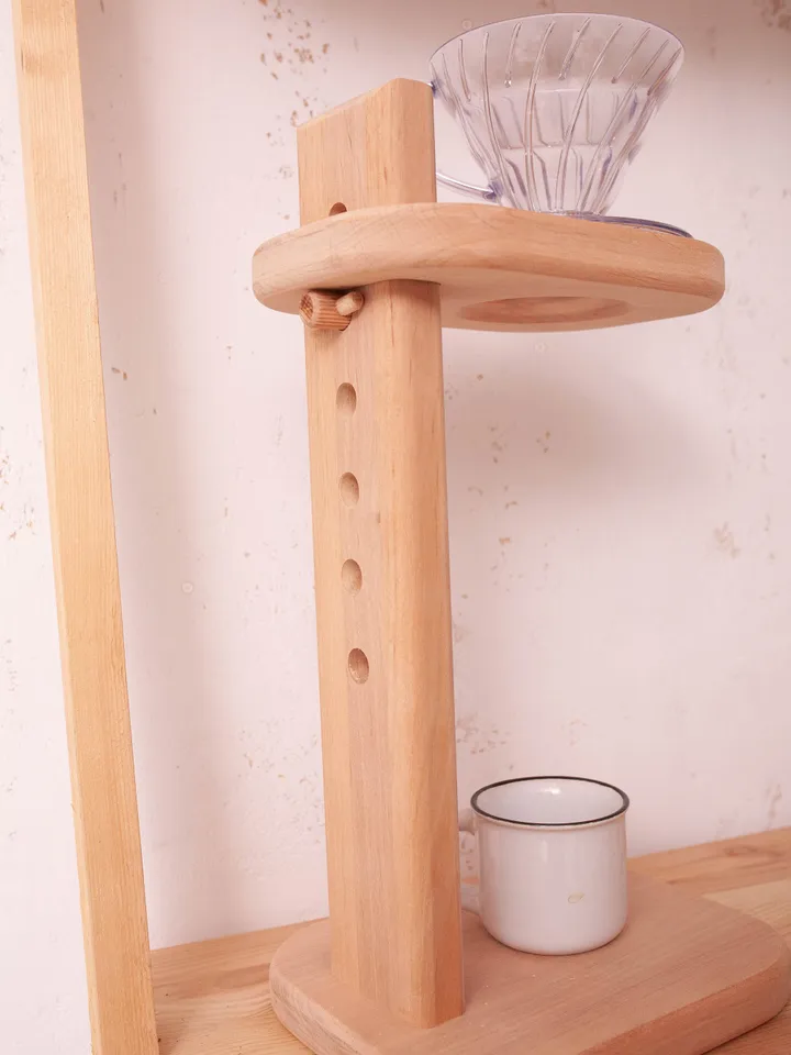 Light brown Wooden Pour Over Coffee Stand Handmade coffee drip wood stand with filter Modern Style Wooden Drip Stand Coffee Pour Over Stand