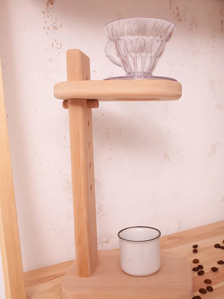 Light brown Wooden Pour Over Coffee Stand Handmade coffee drip wood stand with filter Modern Style Wooden Drip Stand Coffee Pour Over Stand