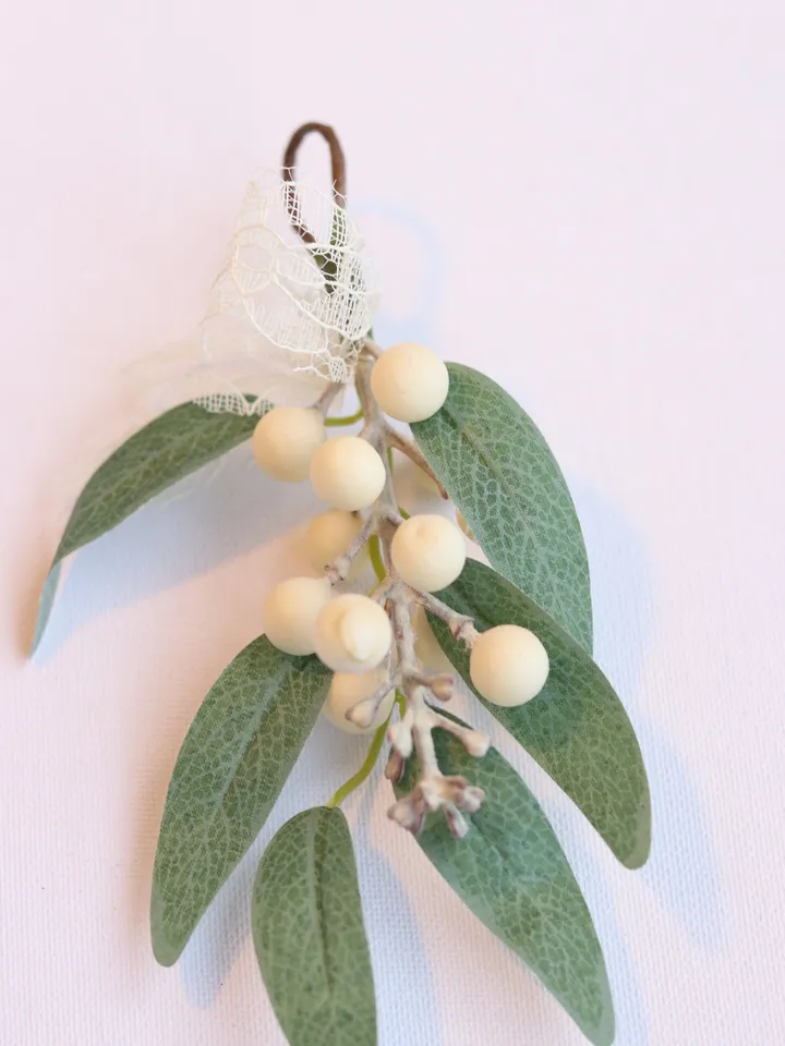 Mistletoe garland Christmas bunting Holiday Rustic Farmhouse Hanging Mistletoe decor