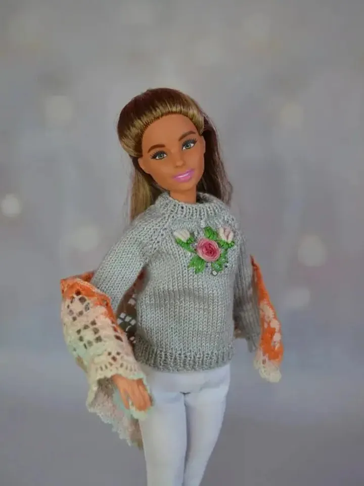 Clothes for Barbie type dolls, shawl for dolls 28-30cm.