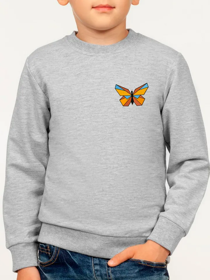 Butterfly embroidery design. Flying butterfly machine embroidery design. Embroidery designs trendy. Digital download