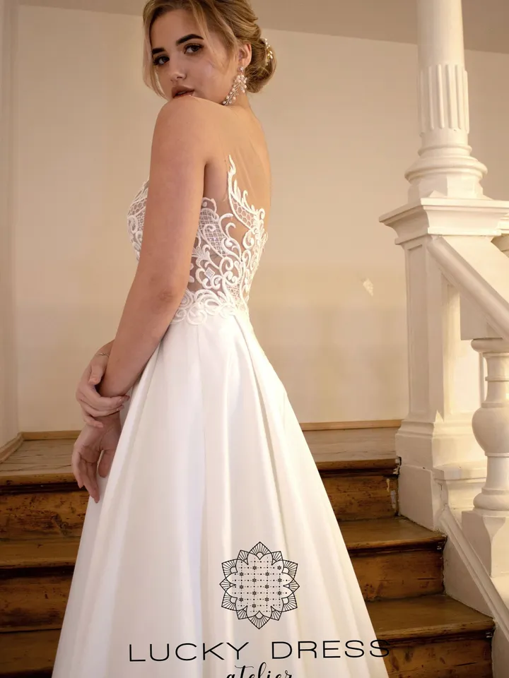 Simple wedding dress satin Minimalist wedding dress empire Courthouse wedding dress lace Garden wedding dress custom Sexy dress / Blanka