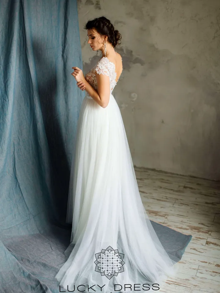 Ready to ship wedding dress US 4 / Short sleeves wedding dress A line Lace wedding dress slit Tulle wedding dress sexy Courthouse / Stella