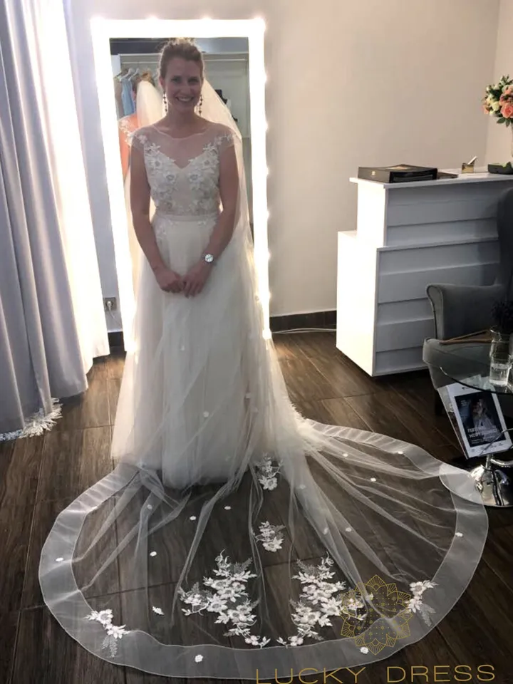 Cathedral veil bridal Floral veil unique Wedding veil lace One tier veil boho Tulle veil long Rustic veil stiffening Custom veil / Milana