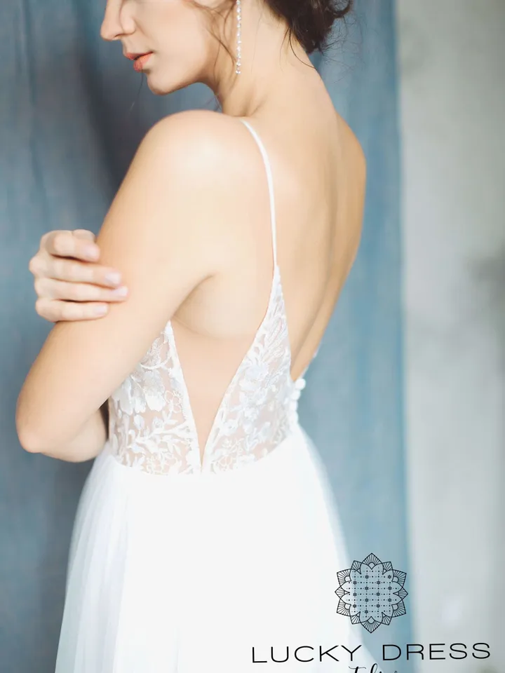 Simple wedding dress courthouse Spaghetti strap wedding dress champagne Minimalist wedding dress boho Lace wedding dress tulle Custom/Gliese