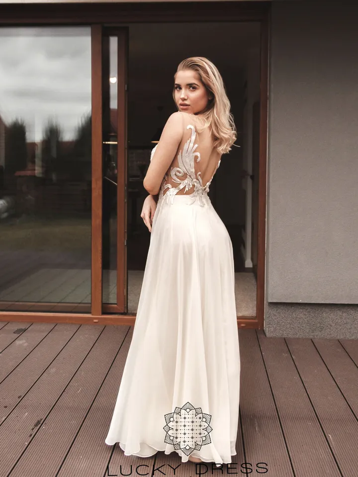 Wedding dress Elven wedding dress off white Silk wedding dress Elven bridal gown Flowy wedding dress sexy Custom wedding dress / Catrice