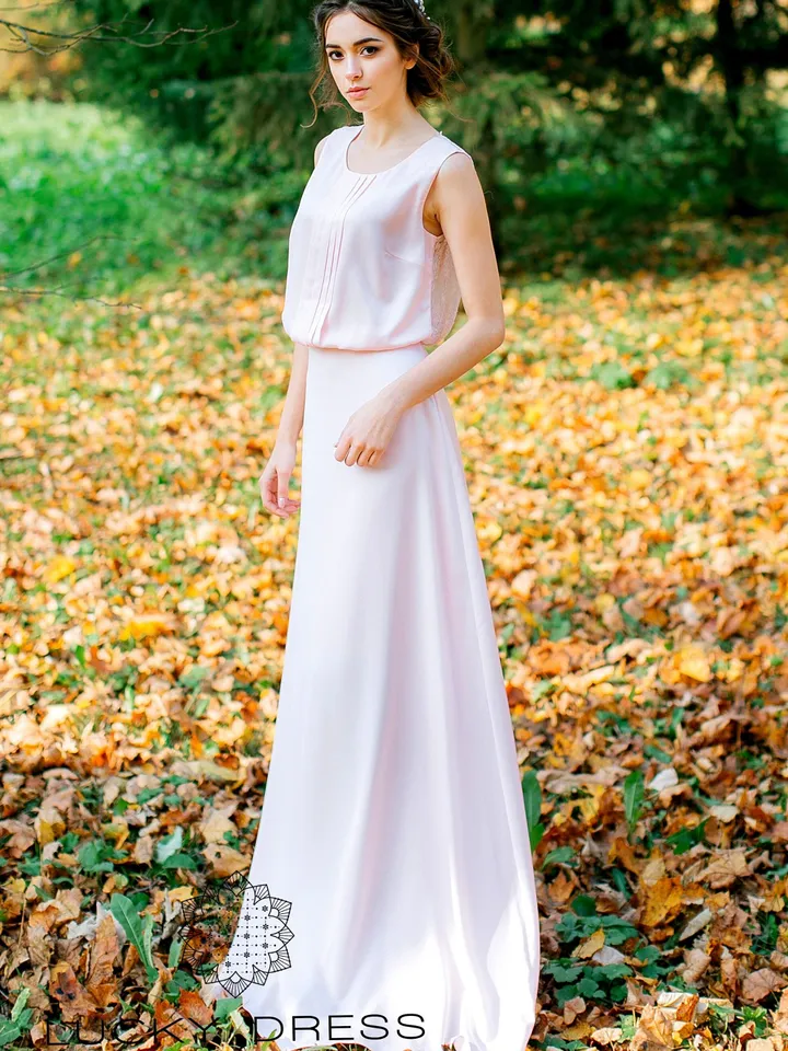Simple wedding dress courthouse Bespoke wedding dress minimalist Pleated wedding dress blush Custom wedding dress silky Tailored / Ennafa