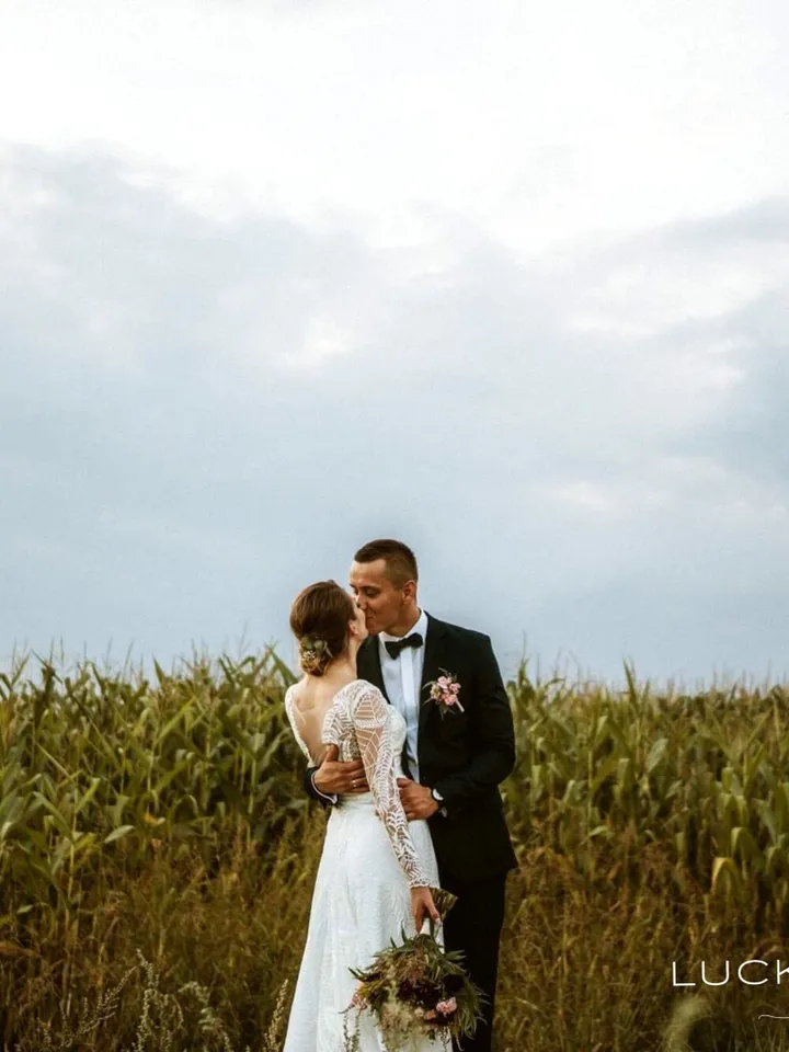 Lace wedding dress Alternative wedding dress Spiderweb lace wedding dress Black wedding dress Illusion wedding dress Long sleeve / Charlotte