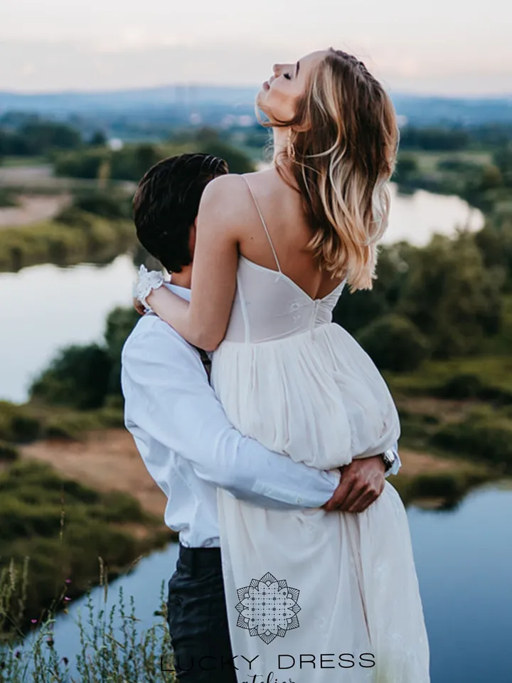 Elopement wedding dress flowy Muslin wedding dress spaghetti straps Courthouse wedding dress simple Custom wedding dress garden / Miriam II