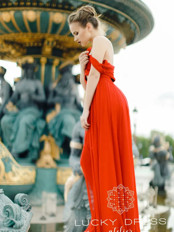 Simple wedding dress red Courthouse wedding dress goddess Minimalist wedding dress tulle Garden wedding dress custom Slit dress / Roksana