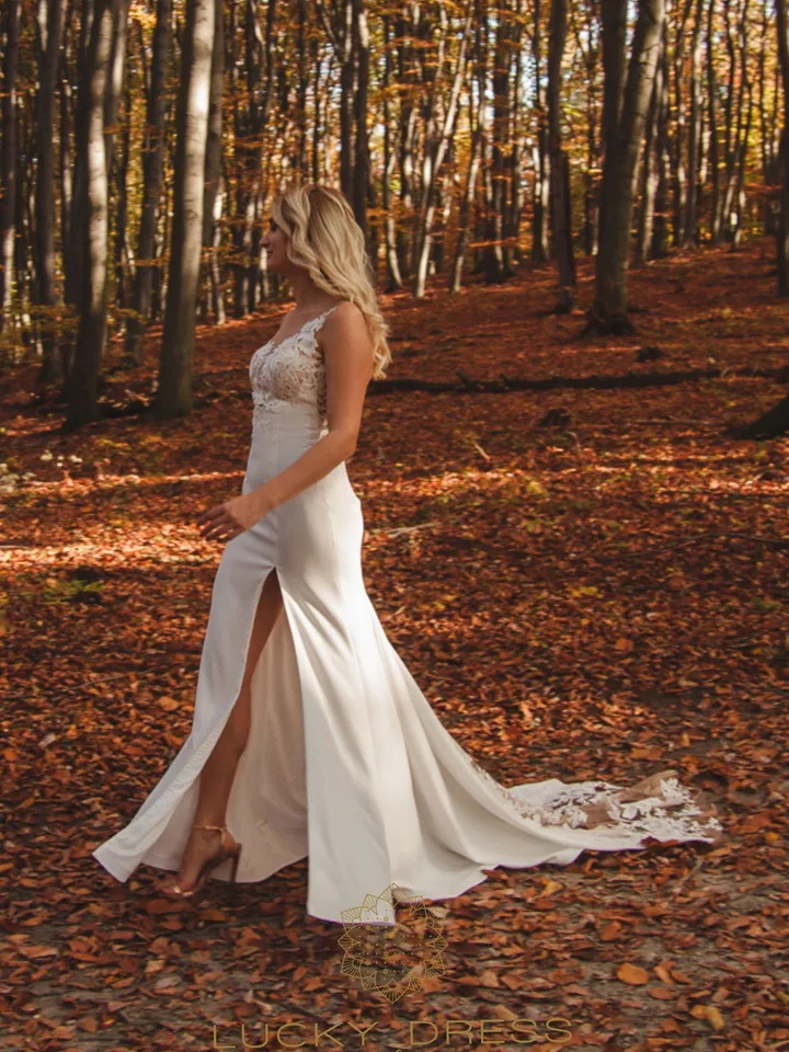 Elopement dress Slit wedding dress lace Courthouse wedding dress crepe One shoulder wedding dress garden Bespoke wedding dress / Melisandre