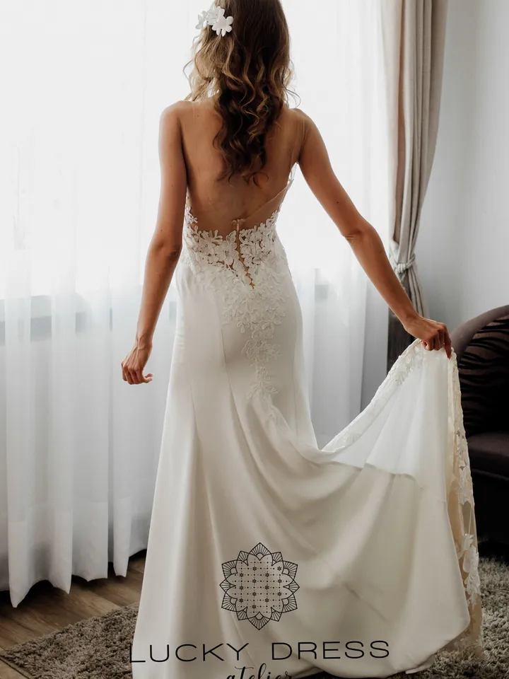 Mermaid wedding dress sexy One shoulder wedding dress fitted Crepe wedding dress with leg slit Couture wedding dress courthouse / Melisandre