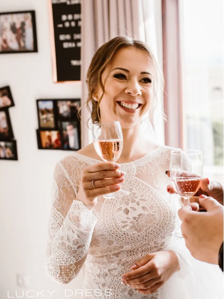 Custom wedding dress winter Courthouse wedding dress boho Floral wedding dress elopement Long sleeves wedding dress flowy Lace / Halina
