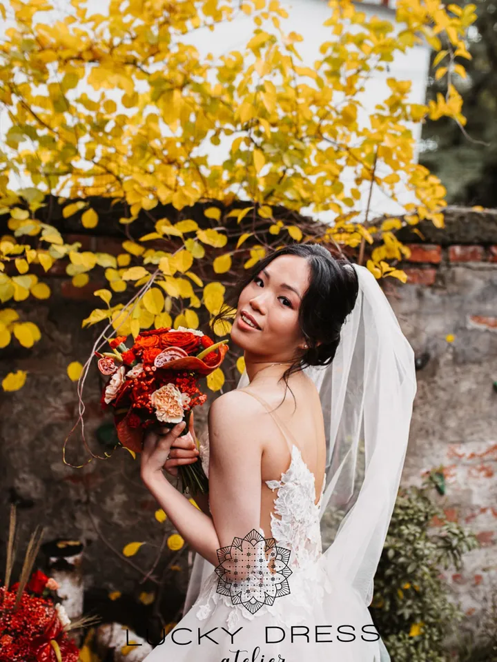 Wedding veil snow white Boho wedding veil plain Tulle veil classic Bridal veil personalized Long veil Bridal veil 2021 Custom / Kaya