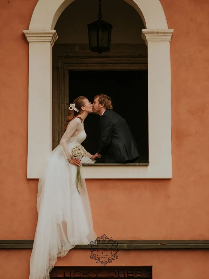 Simple wedding dress Long sleeve wedding dress Minimalist wedding dress Crepe wedding dress Courthouse wedding dress Sweetheart / Dominica