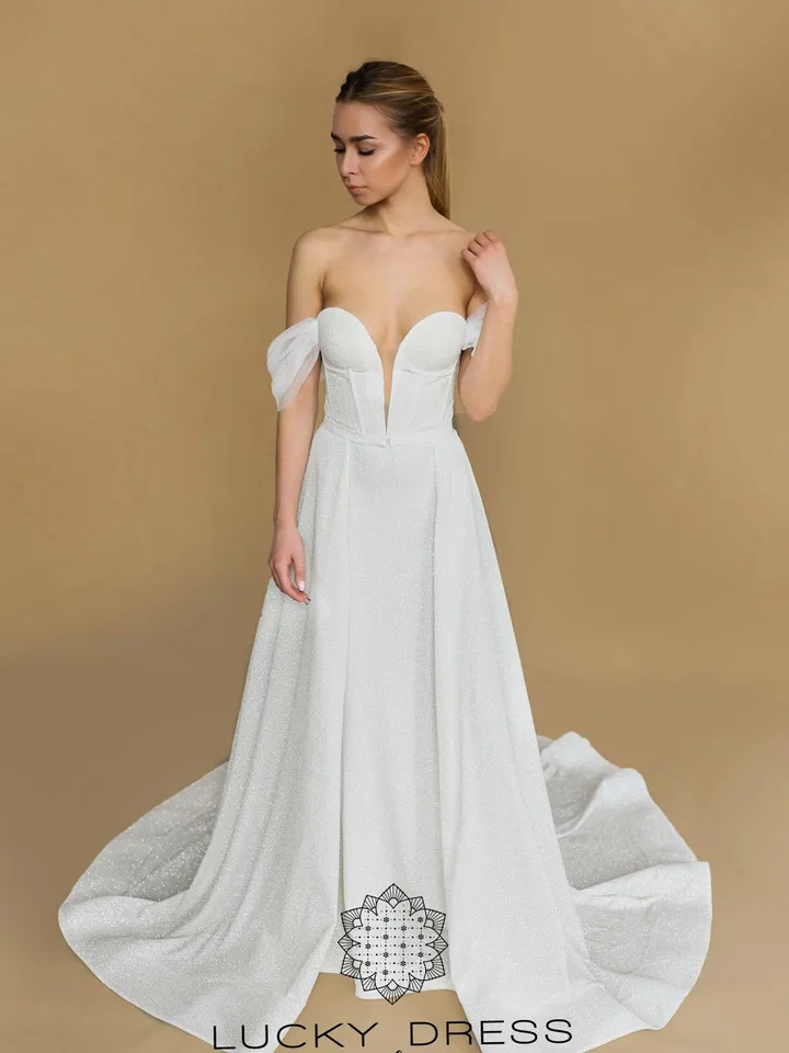Mermaid wedding dress corset Sheath wedding dress glitter Sweetheart wedding dress long sleeves Silver wedding dress winter / Kara
