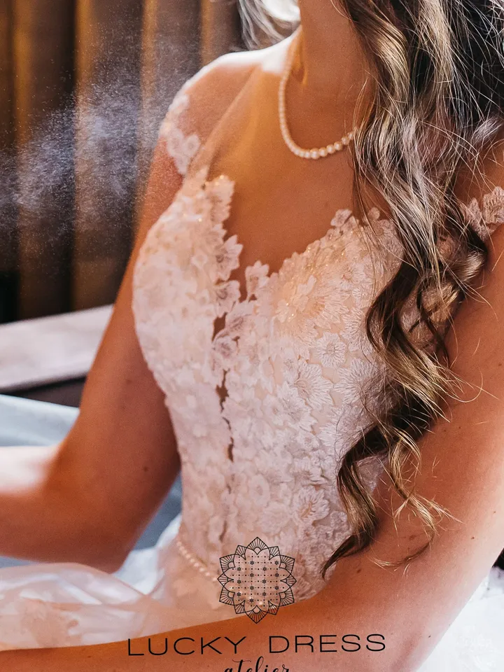 Custom wedding dress Ethereal wedding dress Illusion wedding dress Tulle wedding dress couture Tailored wedding dress courthouse / Charity