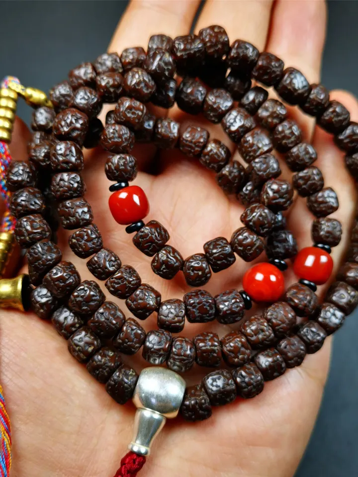 Gandhanra Old Tibetan 108 Rudraksha Mala,Prayer Beads Necklace,Rosary Beads for Meditation,Diameter 0.32", Circumference 30"