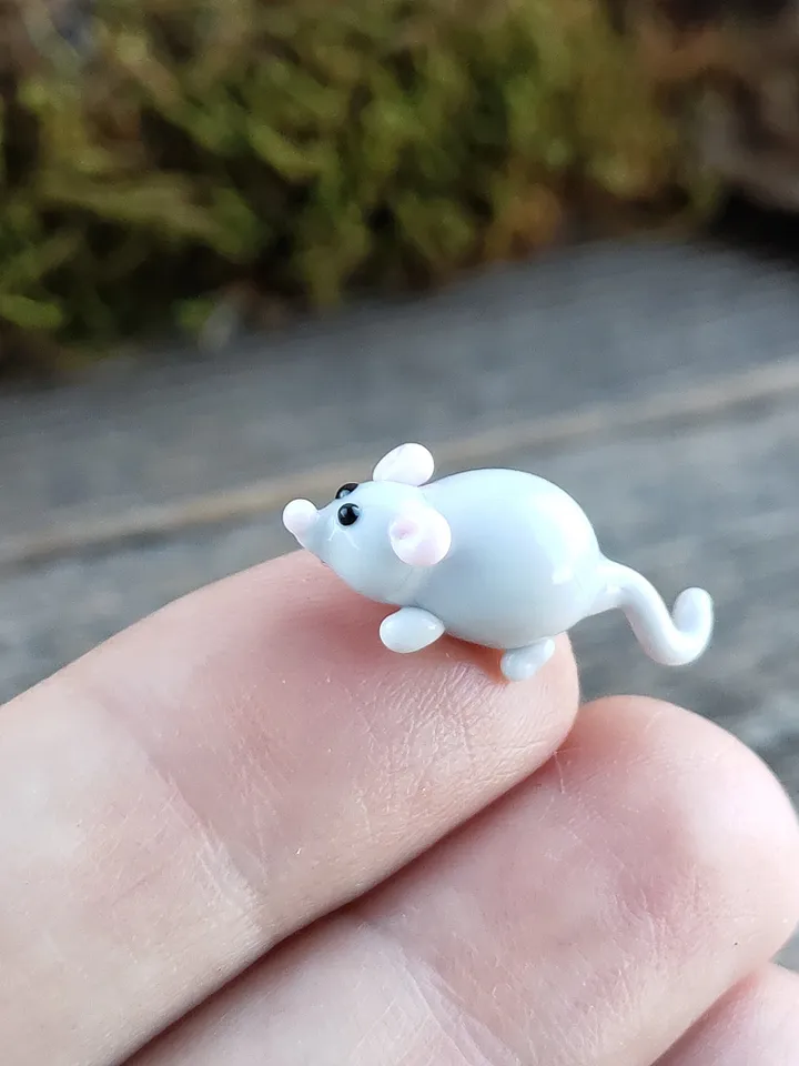 Mouse figurine Rat gifts Pet mouse Rat toy Glass rat art Mouse miniature Dollhouse miniature Miniature animals Tiny glass mouse White rat