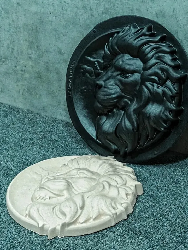 DIY mold for filling the Lion Safari panel