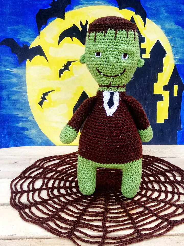 Knitted Frankenstein Halloween gift Halloween Frankenstein stuffed toy Frankenstein toy gift knitted HALLOWEEN gift Knitted handmade toy