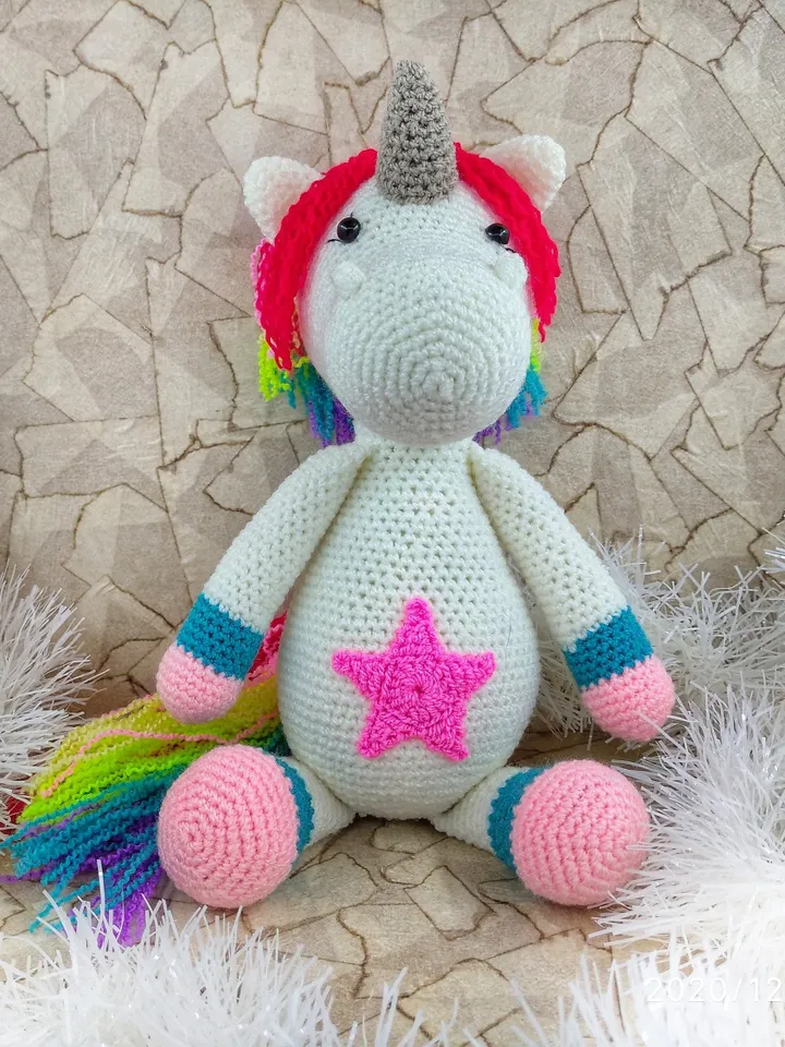 crochet plush unicorn,stuffed unicorn toy,amigurumi unicorn,knitted amigurumi unicorn toy,handmade unicorn toy,unicorn gift