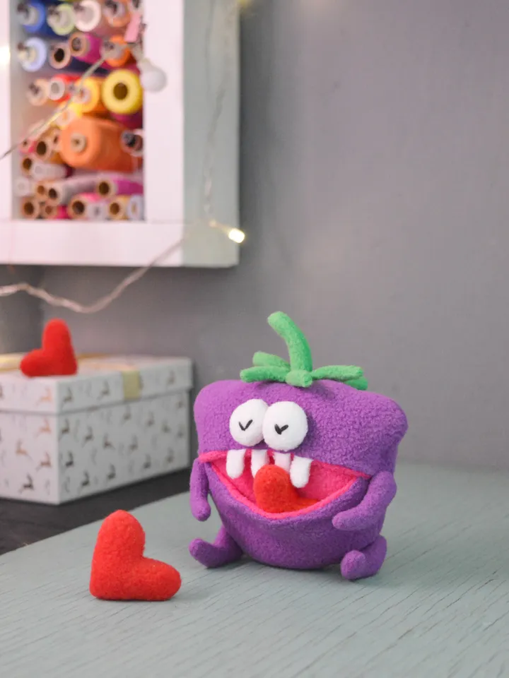 PDF Plush Toy Pattern – Fleece Softie Berry "Blackberry"