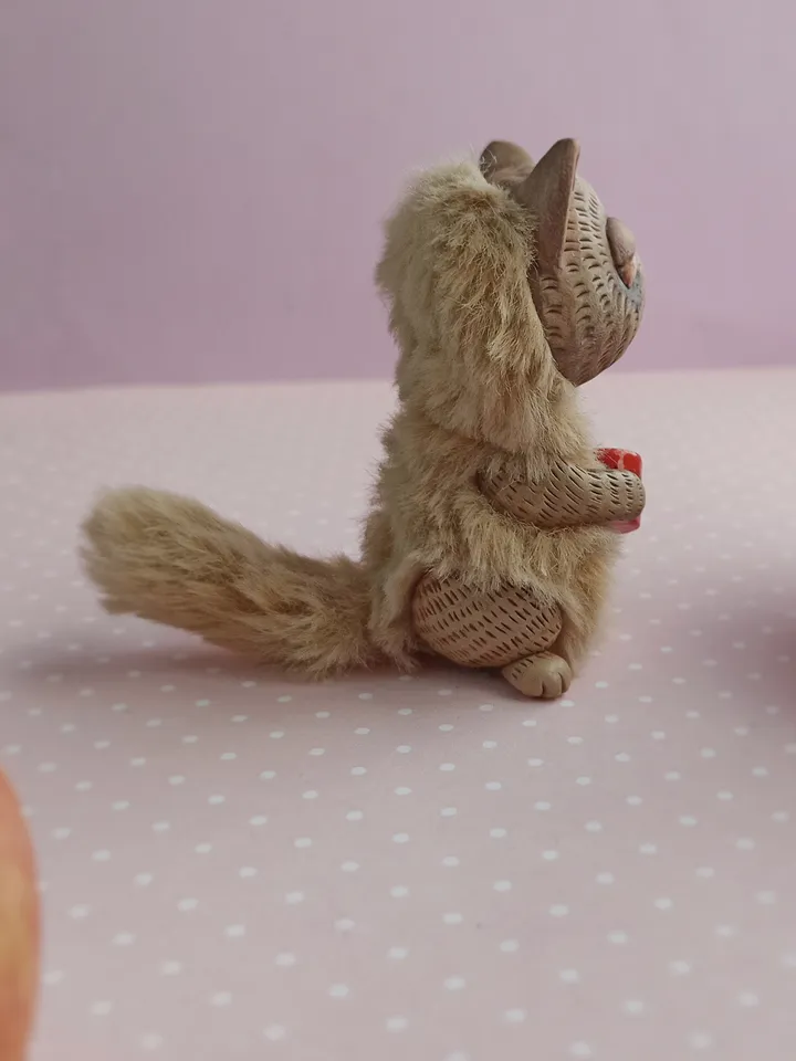 Sleepy Cat Doll – The Perfect Companion for Night people