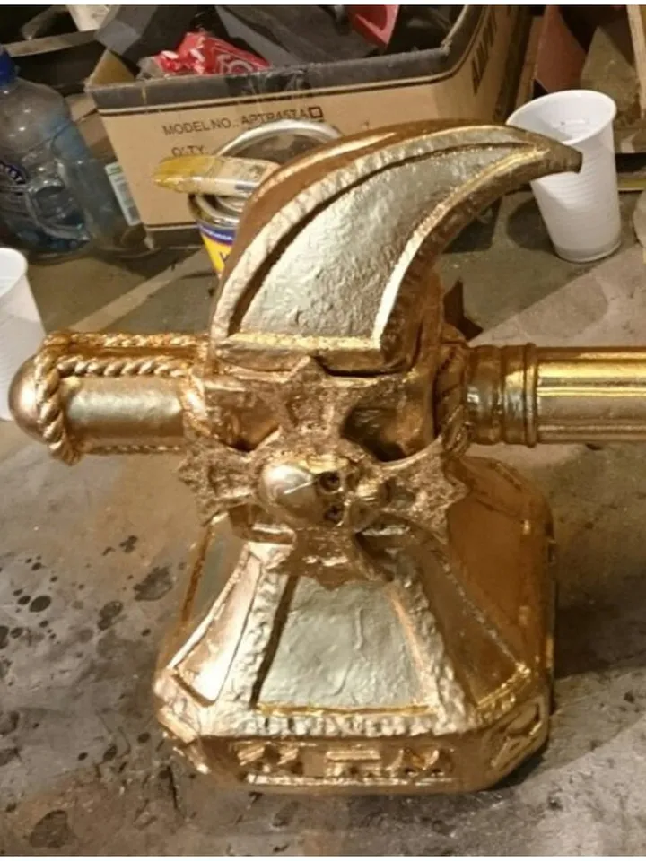 Warhammer Fantasie Battle GOLDEN WAR HAMMER larp from full set of Sigmar wfb aos