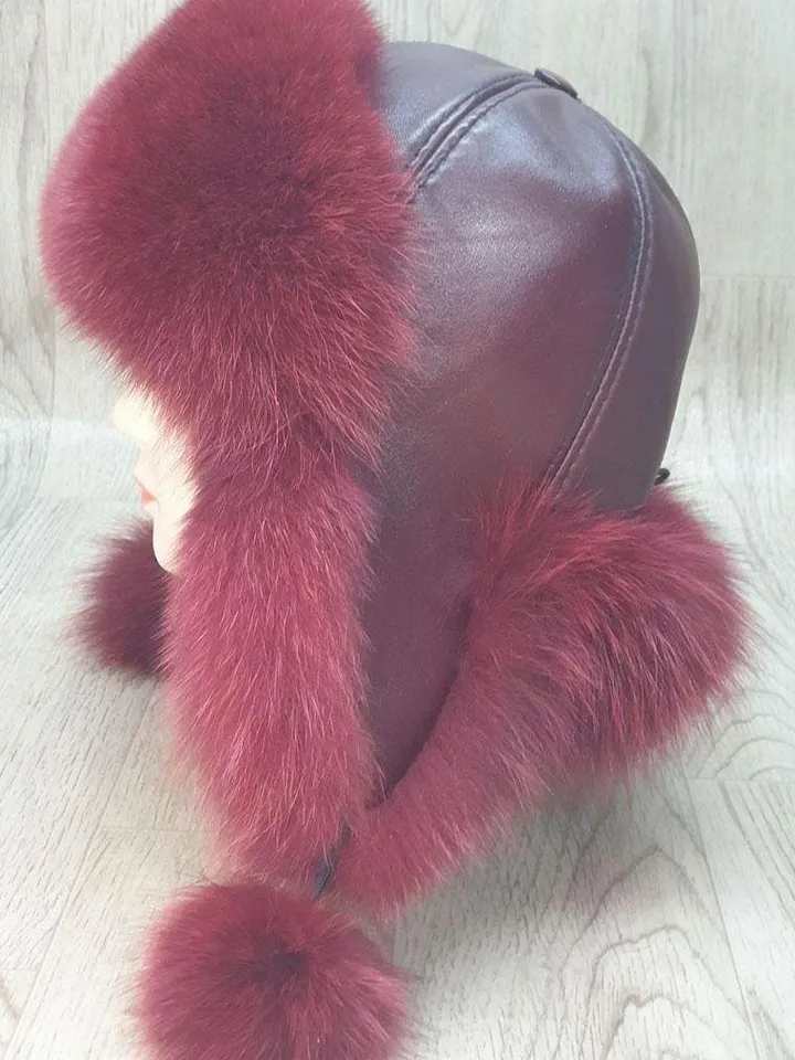 Women's Hat Zimushka from Fox. Fur hat from Natural Fur. Top of the Hat Genuine Leather. Winter hat. Handmade. Red hat made of arctic fur