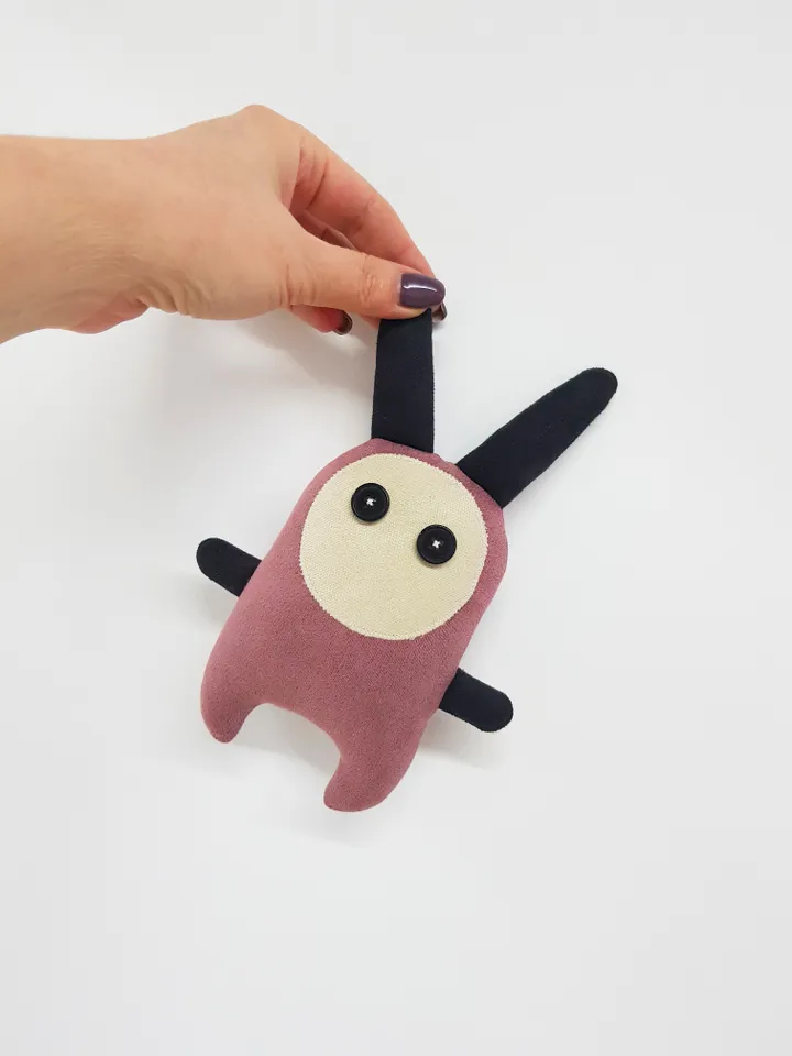 Pink Rabbit sewing pattern PDF, digital tutorial in English, stuffed animal diy