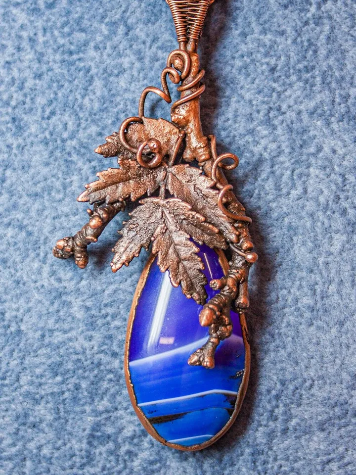 Unique handmade copper pendant made of natural leaves and twigs using the electroforming method, with a natural agate, an original gift
