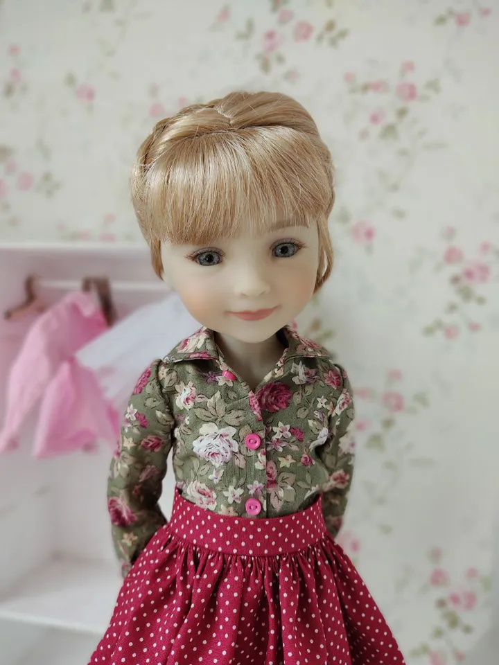 PDF sewing pattern for Ruby Red Fashion Friends dolls.