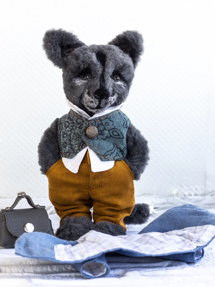 Rare Exclusive Teddy Wolf: Limited Edition Collectible Fully pin jointed stuffed toy for sale