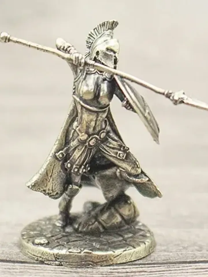 Spartan, Copper Miniature 36mm scale, Tabletop Wargaming miniature figures, warrior of Sparta, hoplite, ancient Greek warriors.