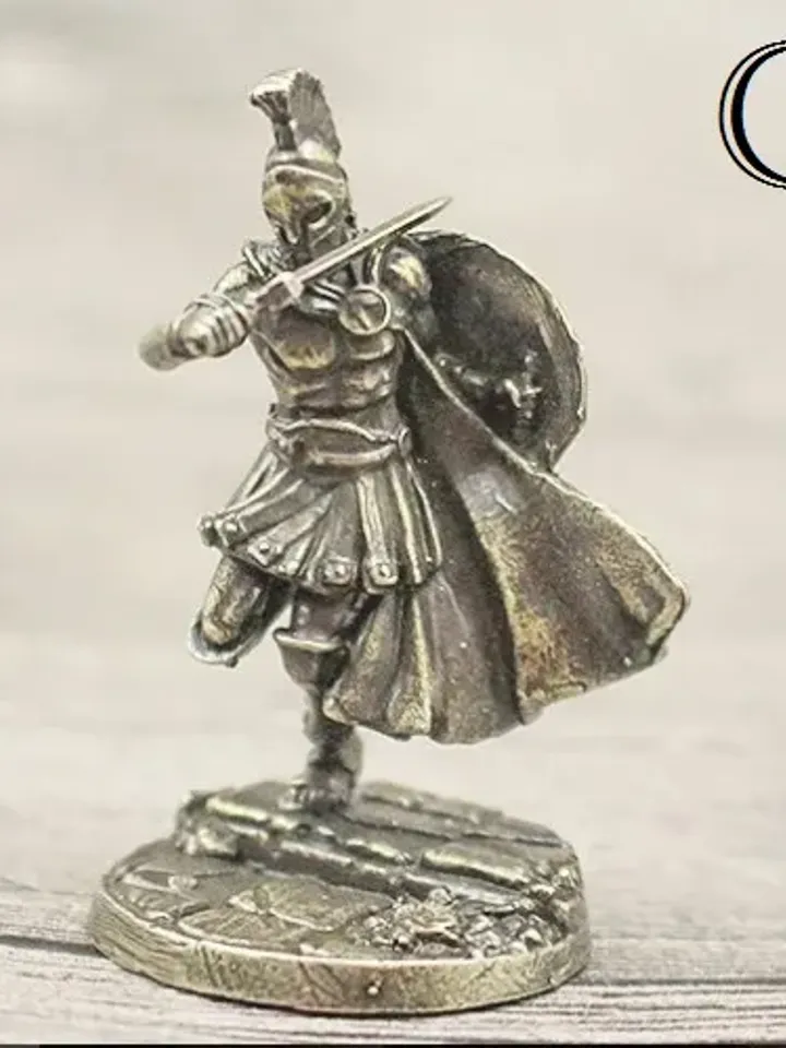 Spartan, Copper Miniature 36mm scale, Tabletop Wargaming miniature figures, warrior of Sparta, hoplite, ancient Greek warriors.