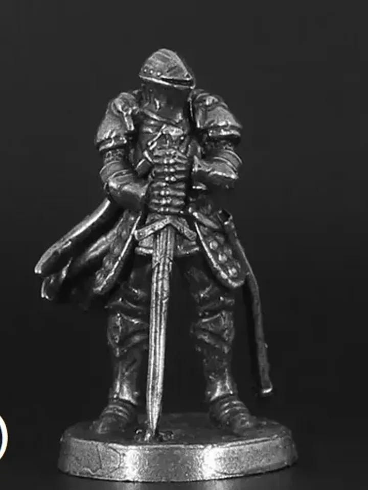 Fearless Knight, medieval european warriors, copper miniatures 36mm scale, tabletop wargaming feudal miniature figures.