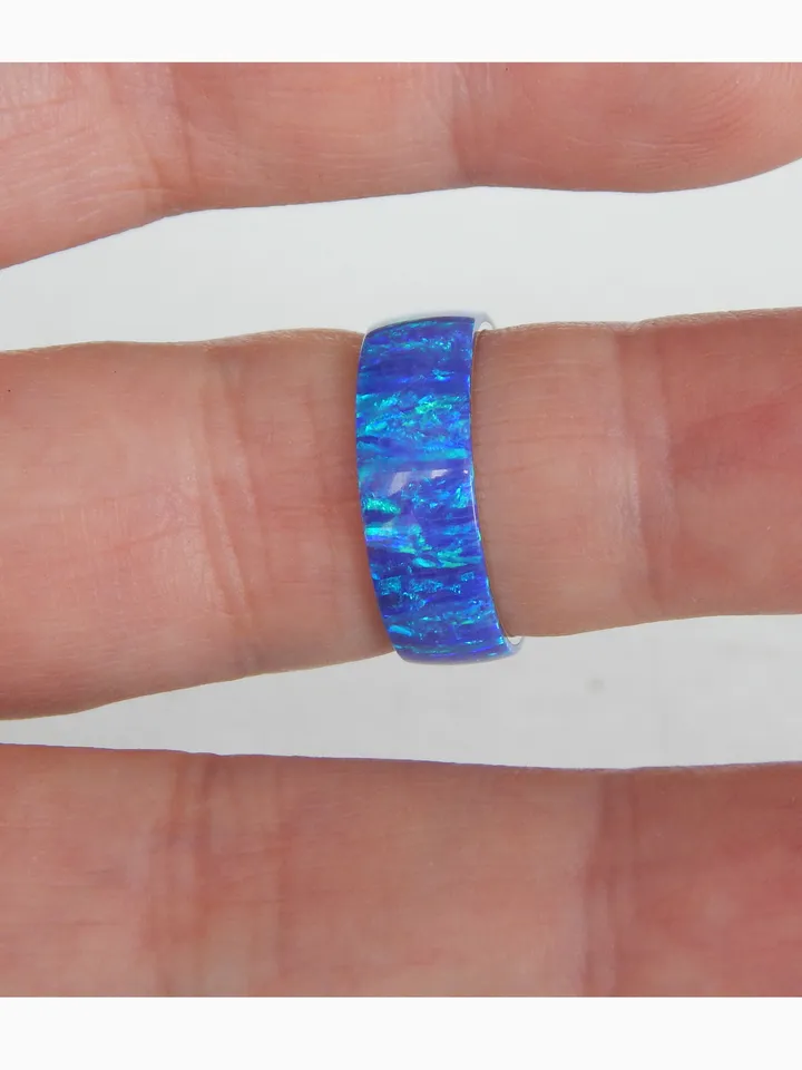 Silver band ring. Silver ring with synthetic opal.