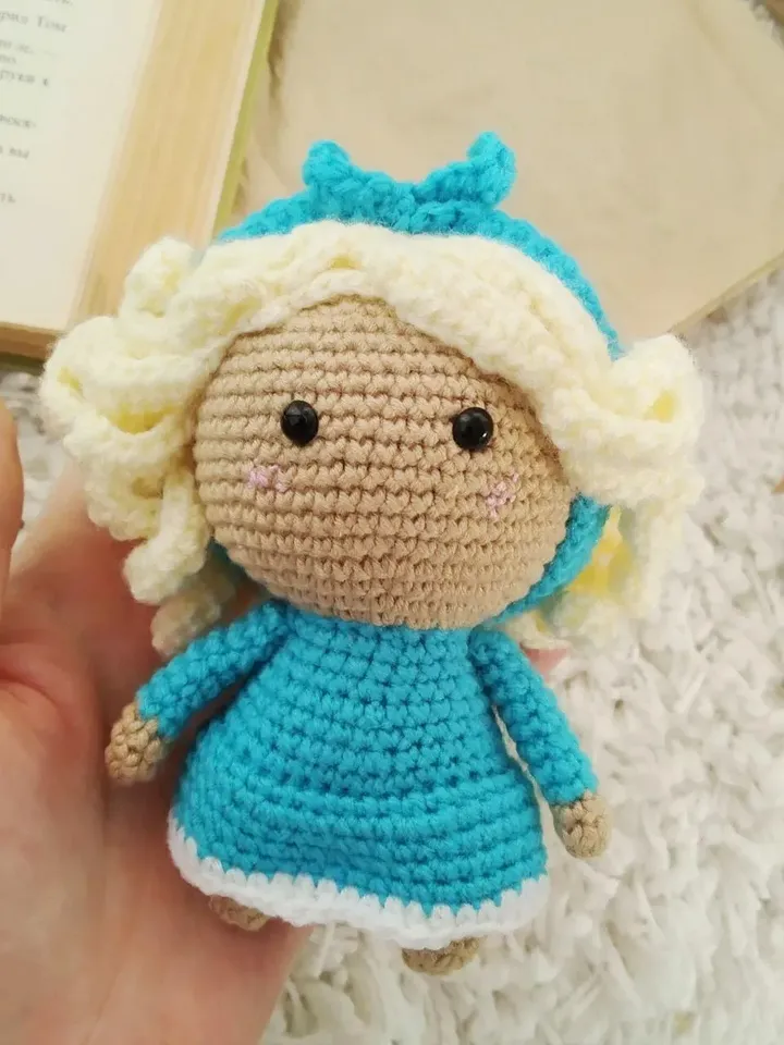 Alice in Wonderland & mad Hatter doll crochet pattern. Amigurumi doll pattern. Crochet cosplay pattern Alice Wonderland