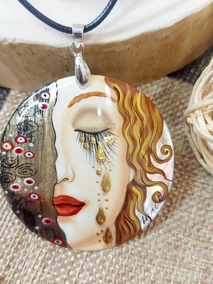 Golden Tears: Hand-Painted Nacre Pendant Inspired by Gustav Klimt's Artistic Beauty - Symbol of Acceptance and Kindness in Iconic Style
