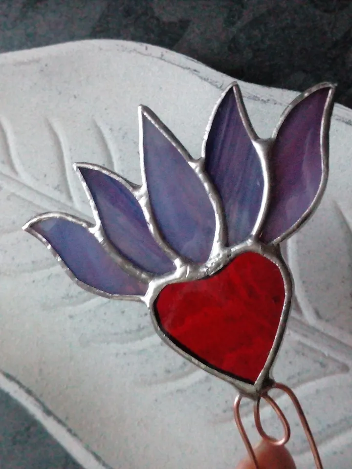 Purple lotos flower, Garden art, Glass flower, Plant pot glass stake. Stain glass plant, heart flower pot pole