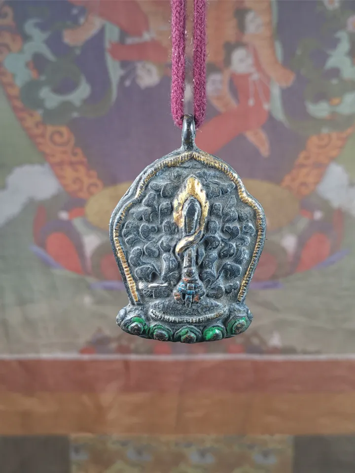 Gandhanra Vintage Tibetan Buddhism Amulet Badge,Fire Vajra Sword of Wisdom Buddha Manjushri, Made of Copper,2.2" × 1.8"
